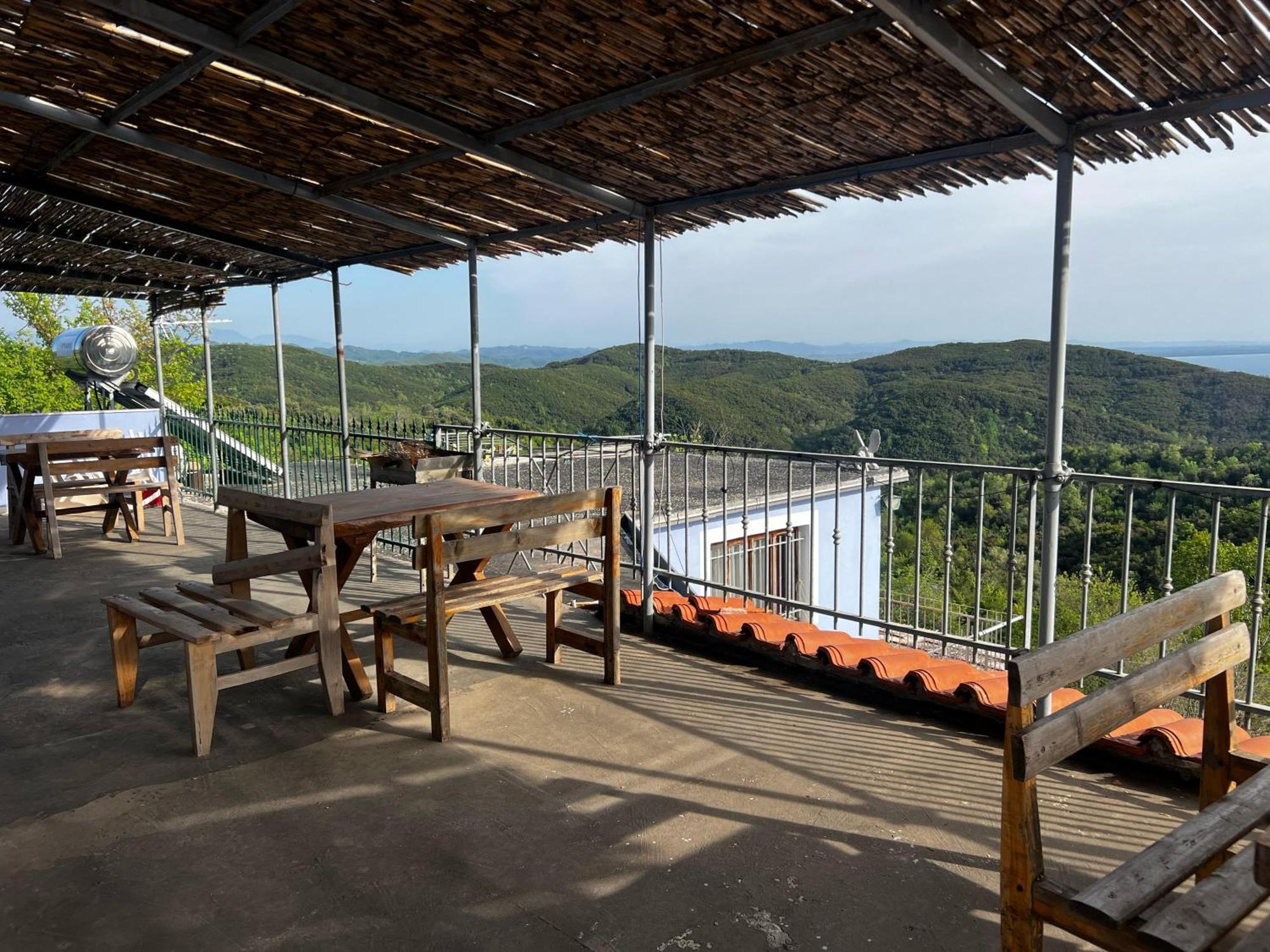 Hotel Restorant Olti Shetaj Exteriör bild