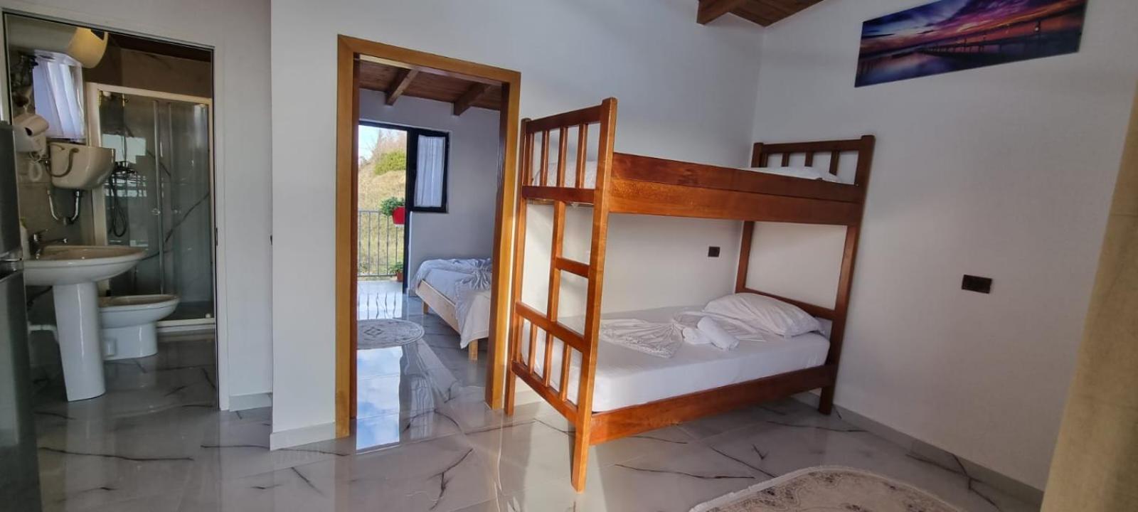 Hotel Restorant Olti Shetaj Rum bild